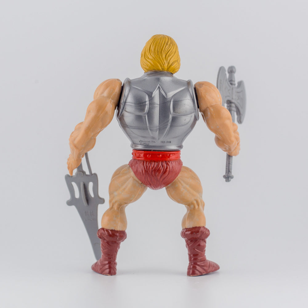 Aurimat Battle Armor He-Man (Taiwan Marked, Red Belt) - Back View