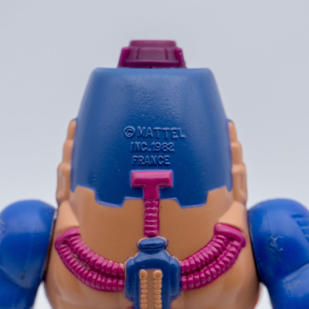 Aurimat Man-e-Faces (Wave 1 France marked, small eyes) - COO Close-Up