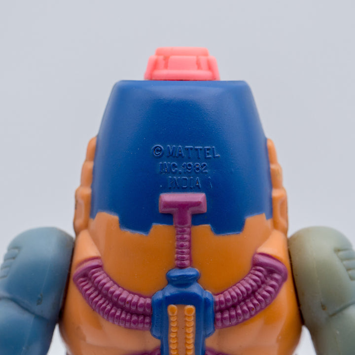 Leo India Man-e-Faces - COO Closeup