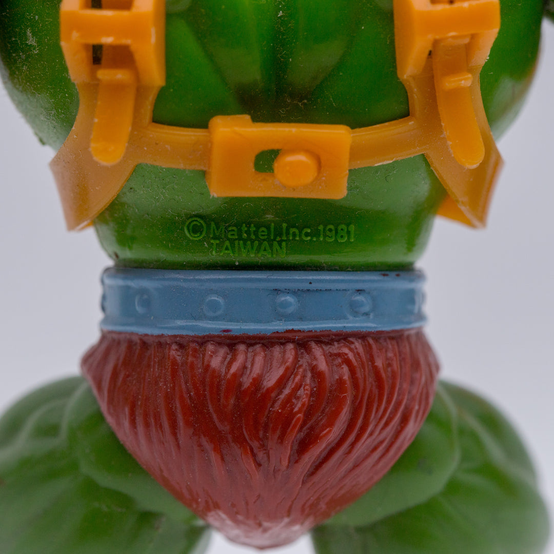 Taiwan Man-at-Arms (8-Back Red Dot) - COO Closeup