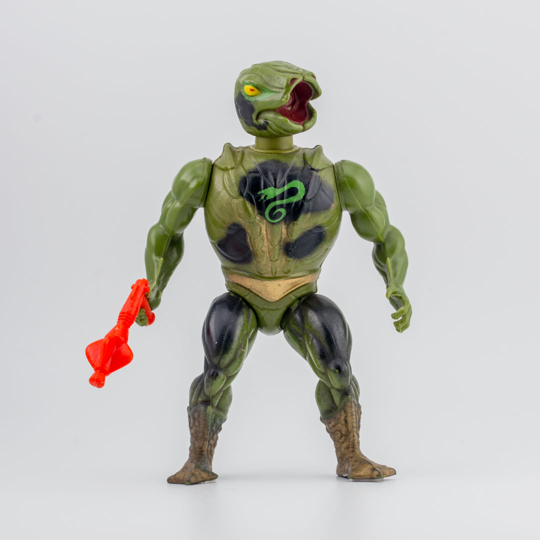 Top Toys Kobra Khan Kamuflado (Regular Arms, Muscular Legs) - Front View