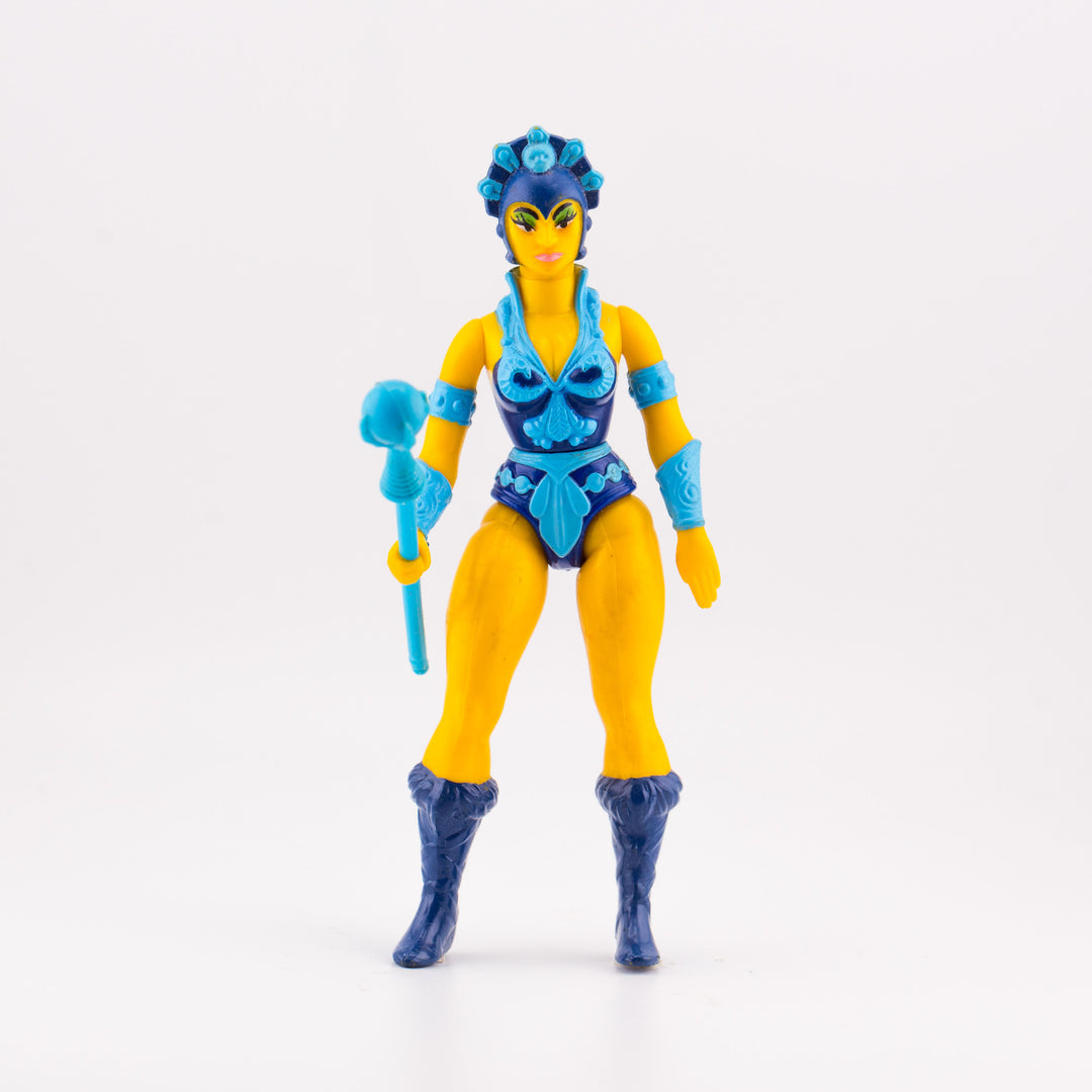 Hong Kong Evil-Lyn (Front View)