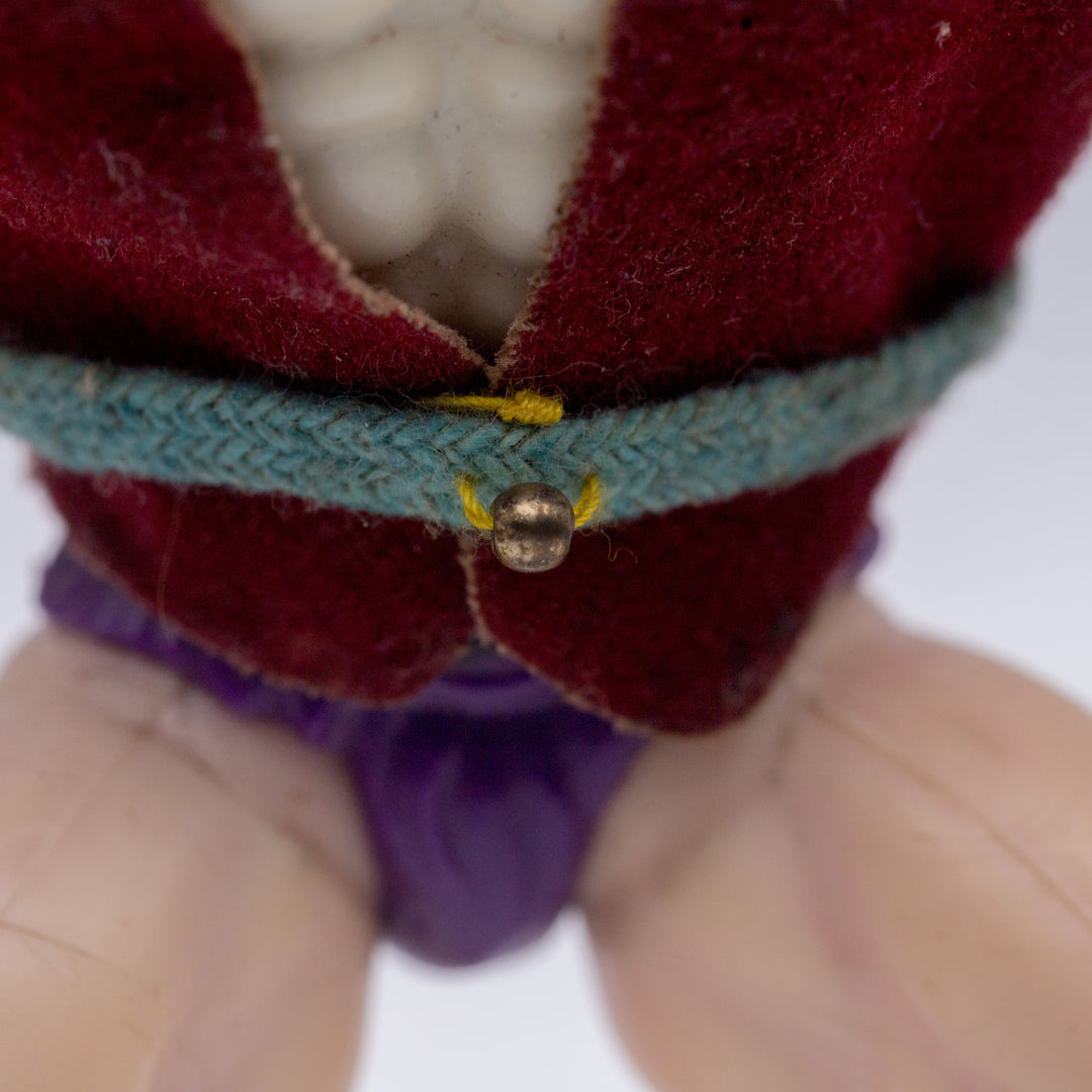 Leo India Prince Adam (Blue Card) - Buckle Closeup