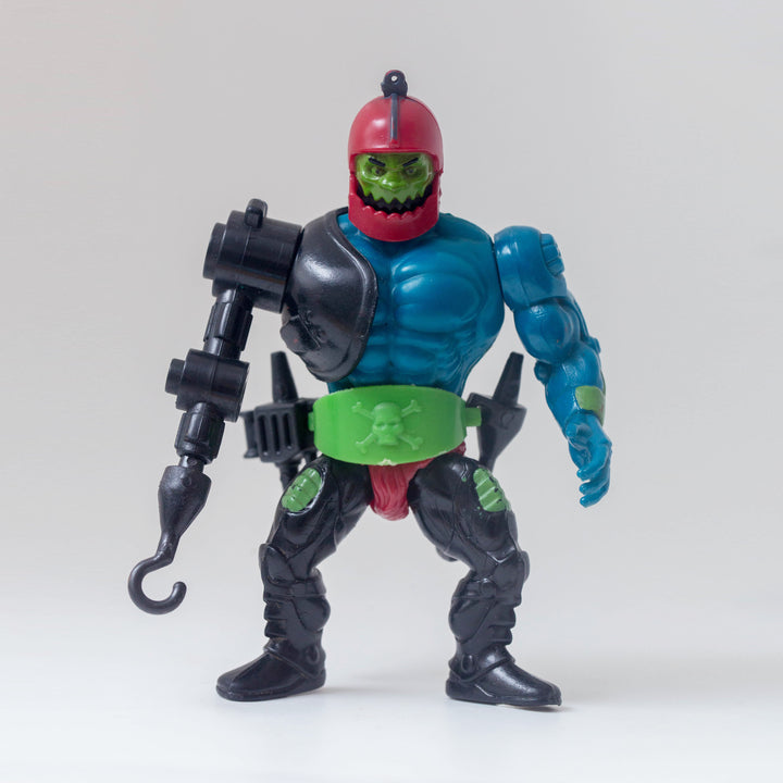 Trap Jaw | Reedition Black Legs, Small Torso - Front